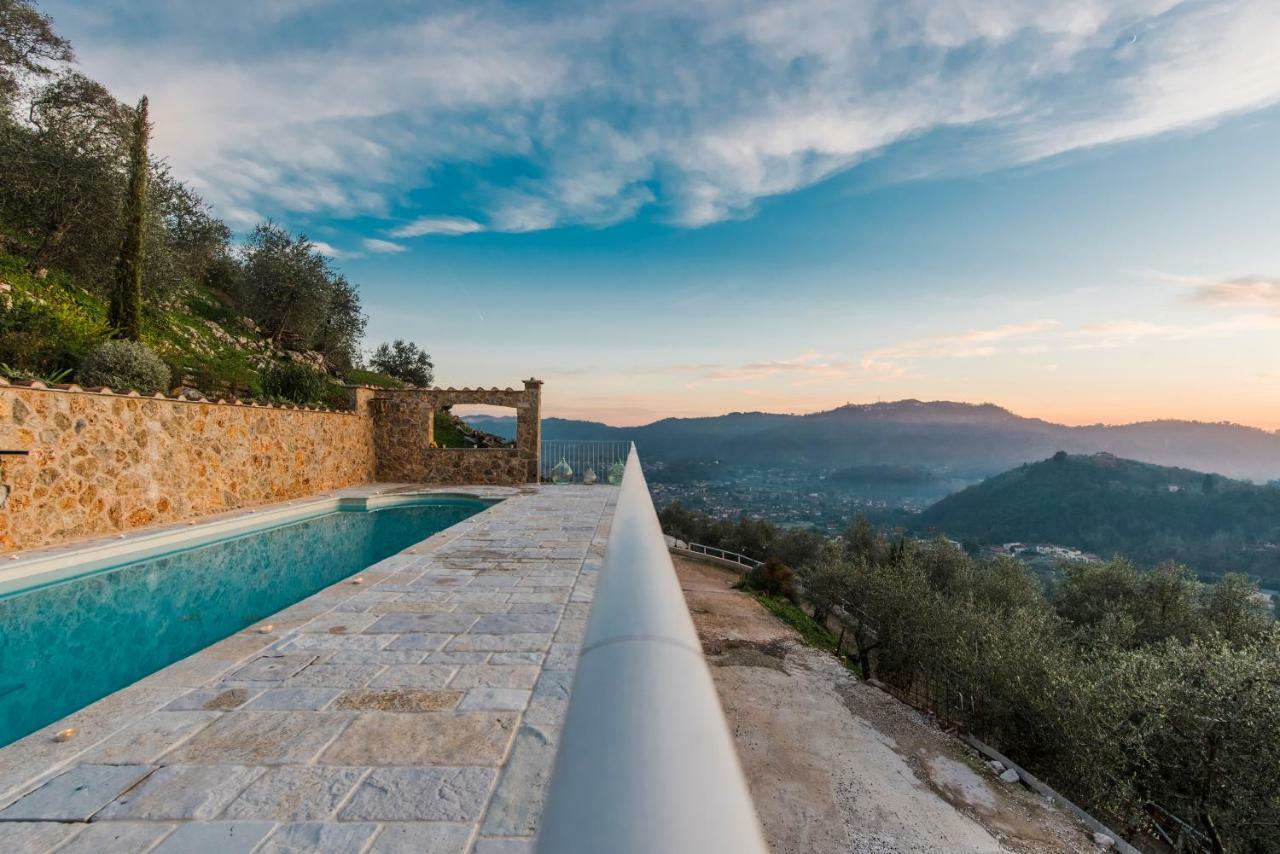 Charming Farmhouse In The Hills, Private Pool, Sea View, Dream Panorama Camaiore Bagian luar foto