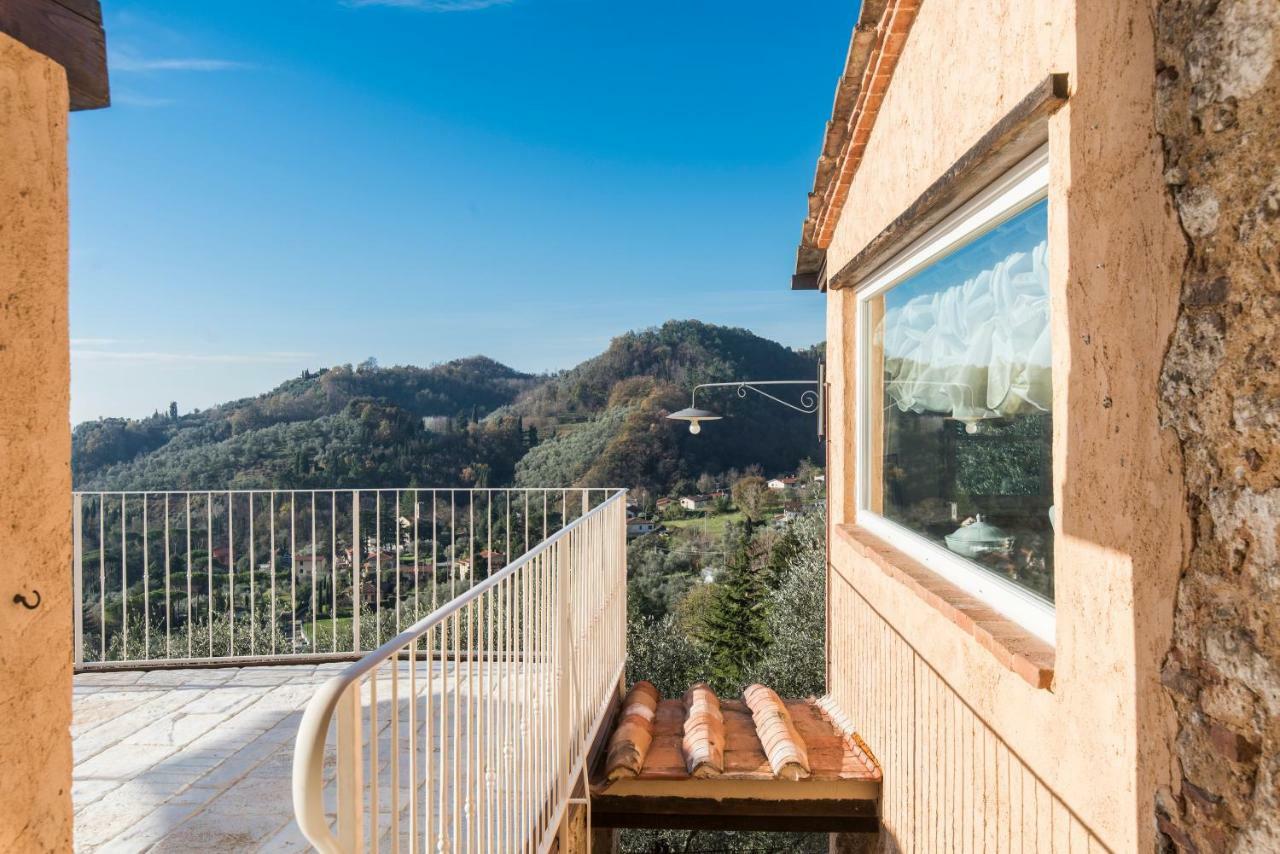 Charming Farmhouse In The Hills, Private Pool, Sea View, Dream Panorama Camaiore Bagian luar foto