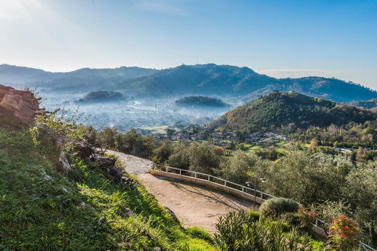 Charming Farmhouse In The Hills, Private Pool, Sea View, Dream Panorama Camaiore Bagian luar foto